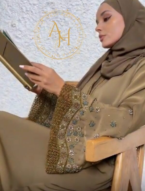 handwork sleeves abaya
