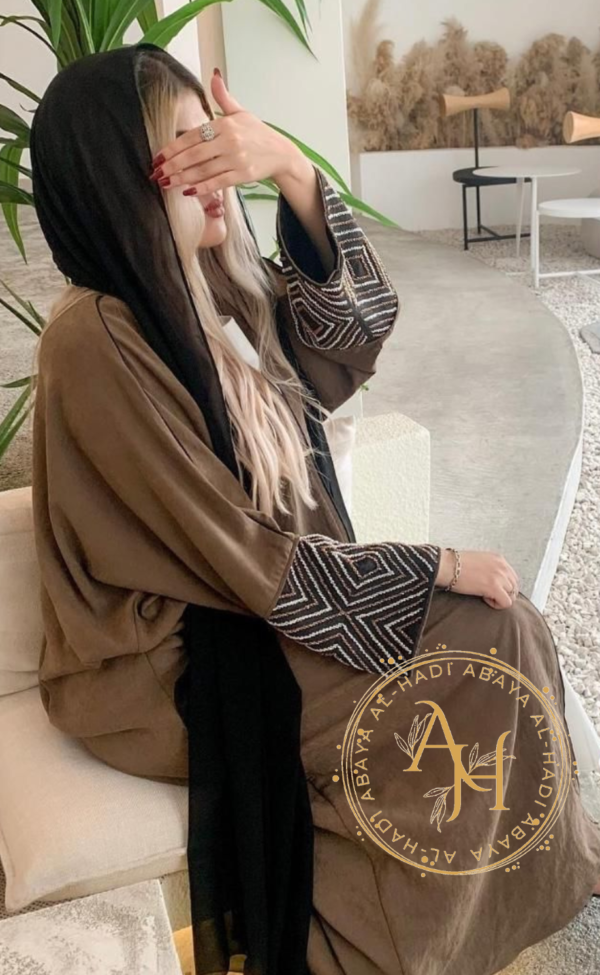 Handwork sleeves abaya