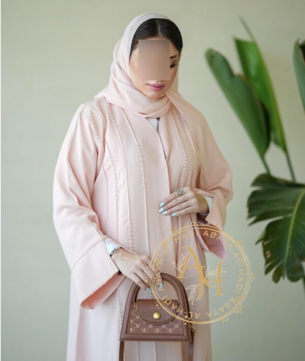 Handwork pleats abaya