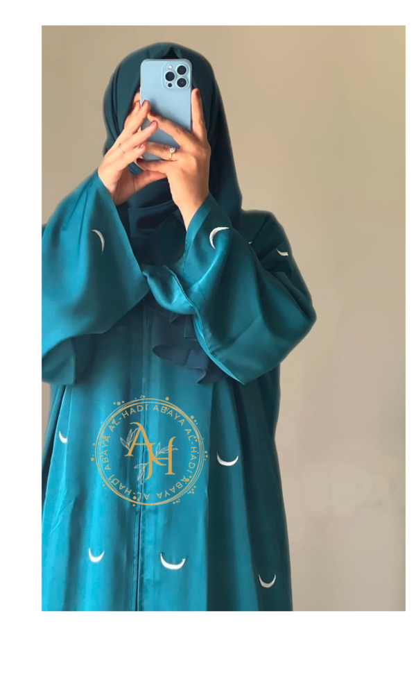 Moon abaya