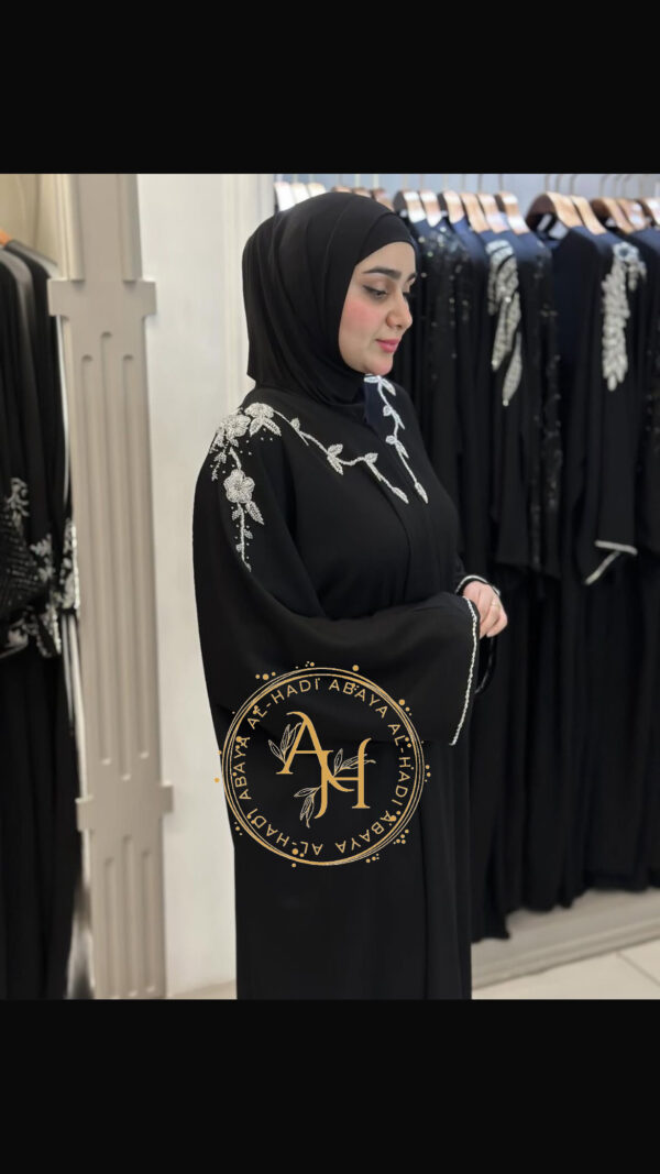Black neck handwork abaya