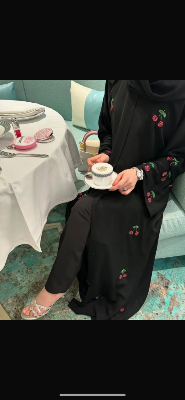 CHERRY ABAYA